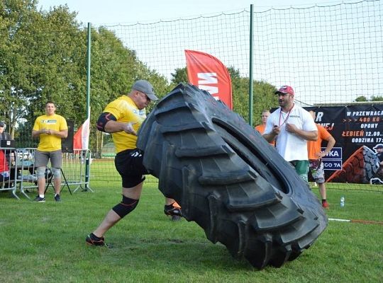 Grafika 21. I PUCHAR POLSKI PÓŁNOCNEJ W PRZWRACANIU OPONY 400KG