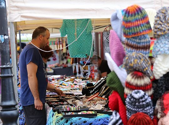 Grafika 5. FOTORELACJA Z LĘBORSKICH DNI JAKUBOWYCH