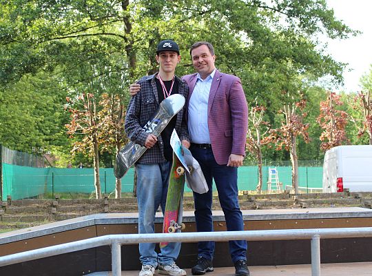 Grafika 44. Zwycięzca w kategorii OPEN