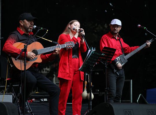 Grafika 30. Latino Show Band