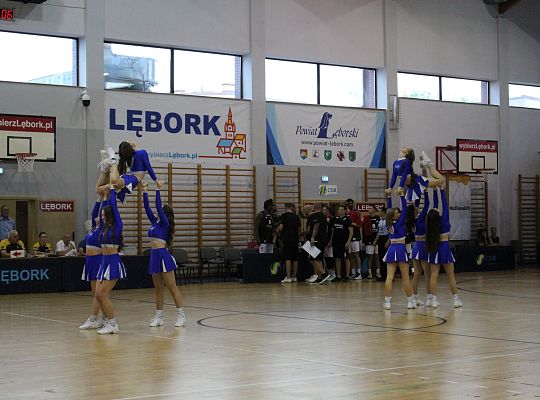 Grafika 25. Cheerleaderki