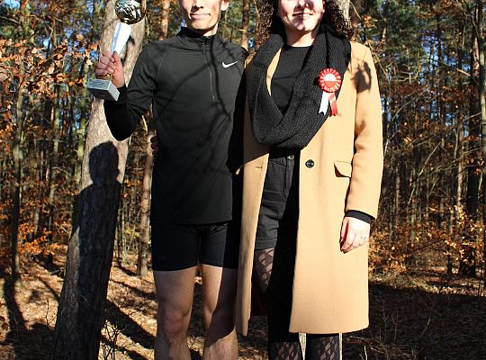 Grafika 66. Zwycięzca w kategorii wiekowej mężczyzn