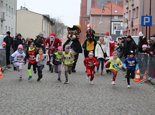 Grafika 5. Start sztafety dziewcząt