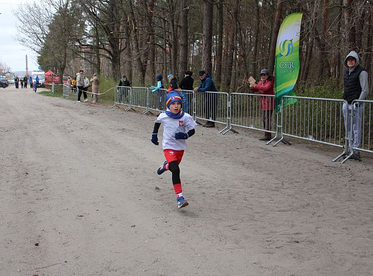 Grafika 3. Zawodnik na trasie biegu