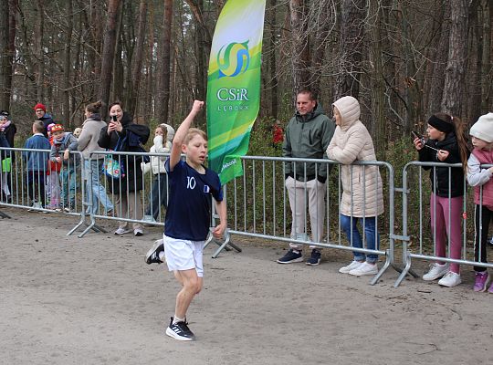 Grafika 20. Zawodnik na trasie biegu