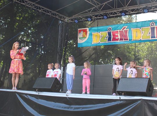 Grafika 8. Międzynarodowy Dzień Dziecka 2026