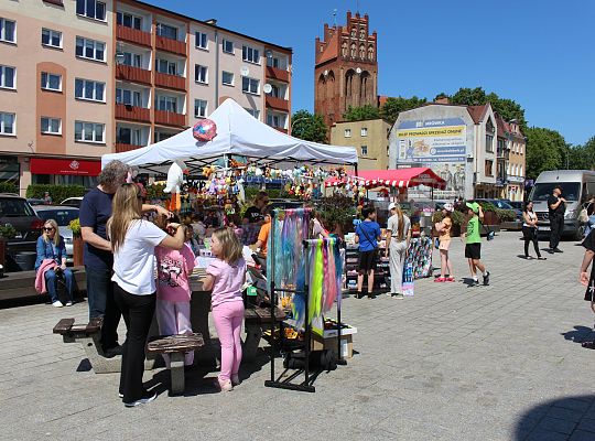 Grafika 10. Międzynarodowy Dzień Dziecka 2026