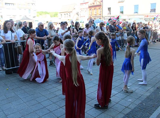Grafika 34. Międzynarodowy Dzień Dziecka 2026