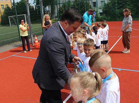 Grafika 34. Wręczania medali